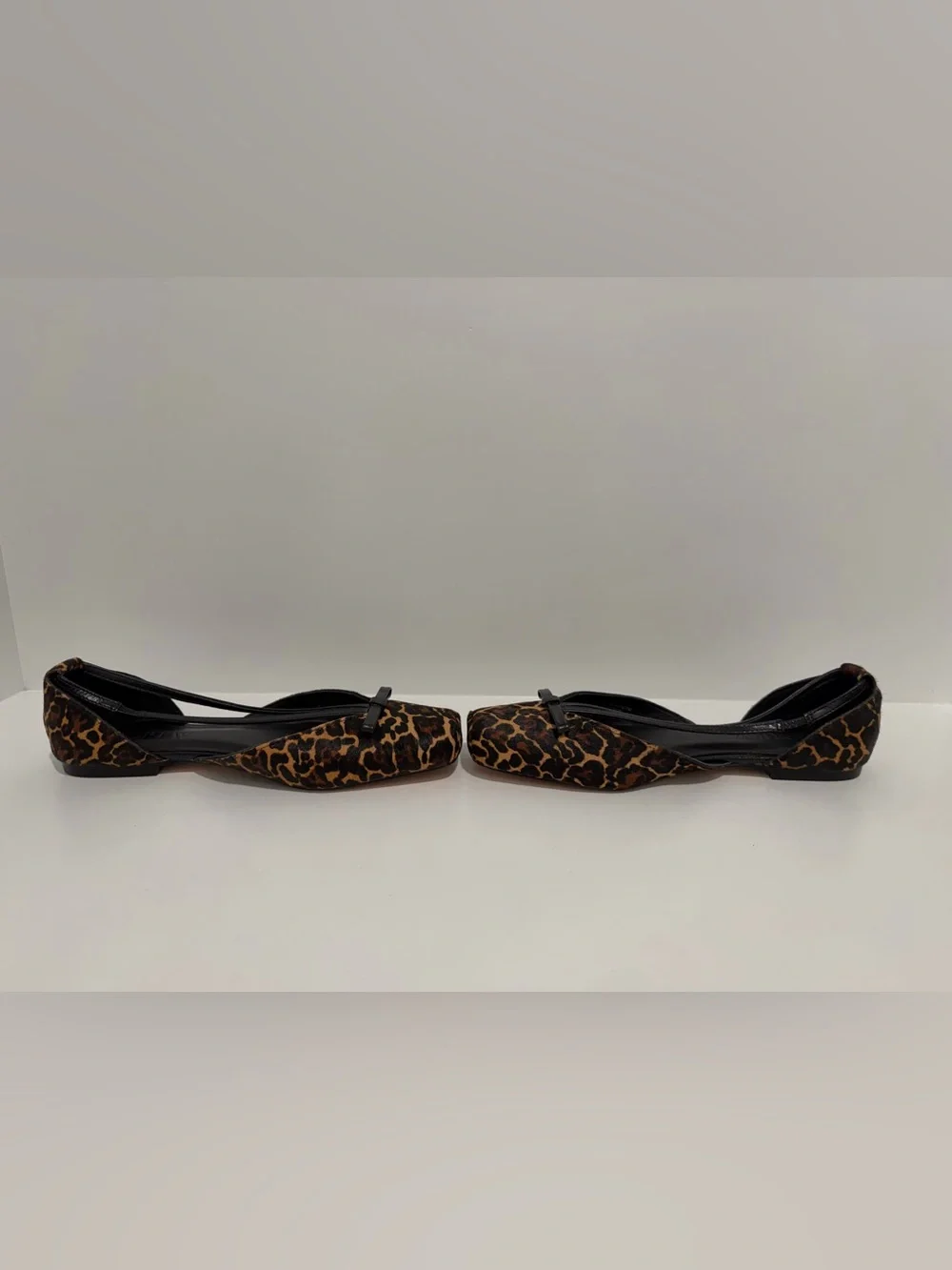 NEW J.Crew Quinn Cutout Ballet Flats in Leopard print Calf hair size 8 CP062